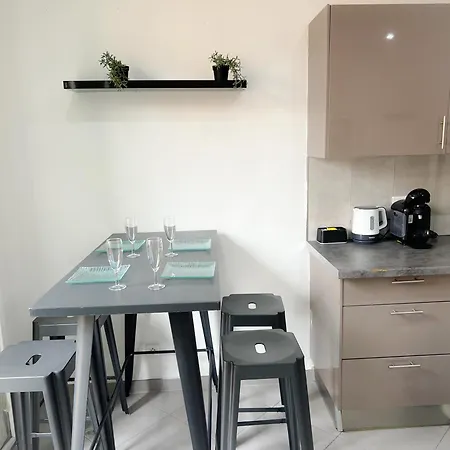 Apartament Republique